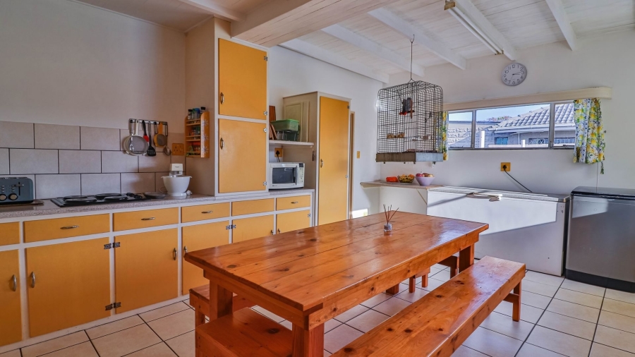 5 Bedroom Property for Sale in Rosedale Park Eastern Cape